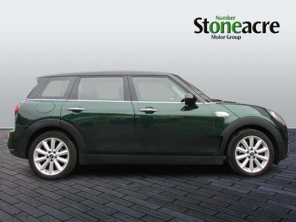 MINI Clubman Image 2