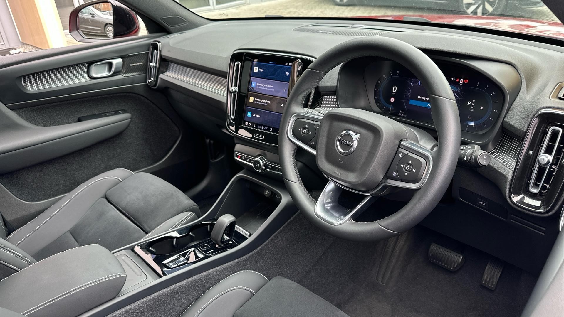 Volvo XC40 Image 16