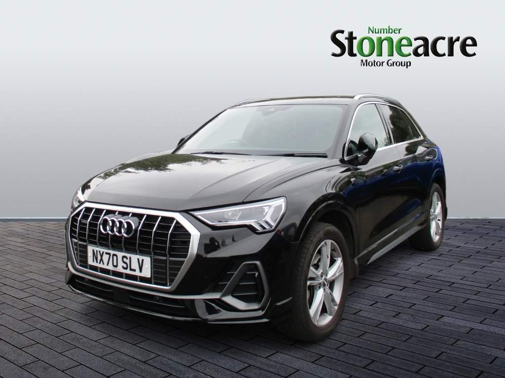 Audi Q3 Image 9