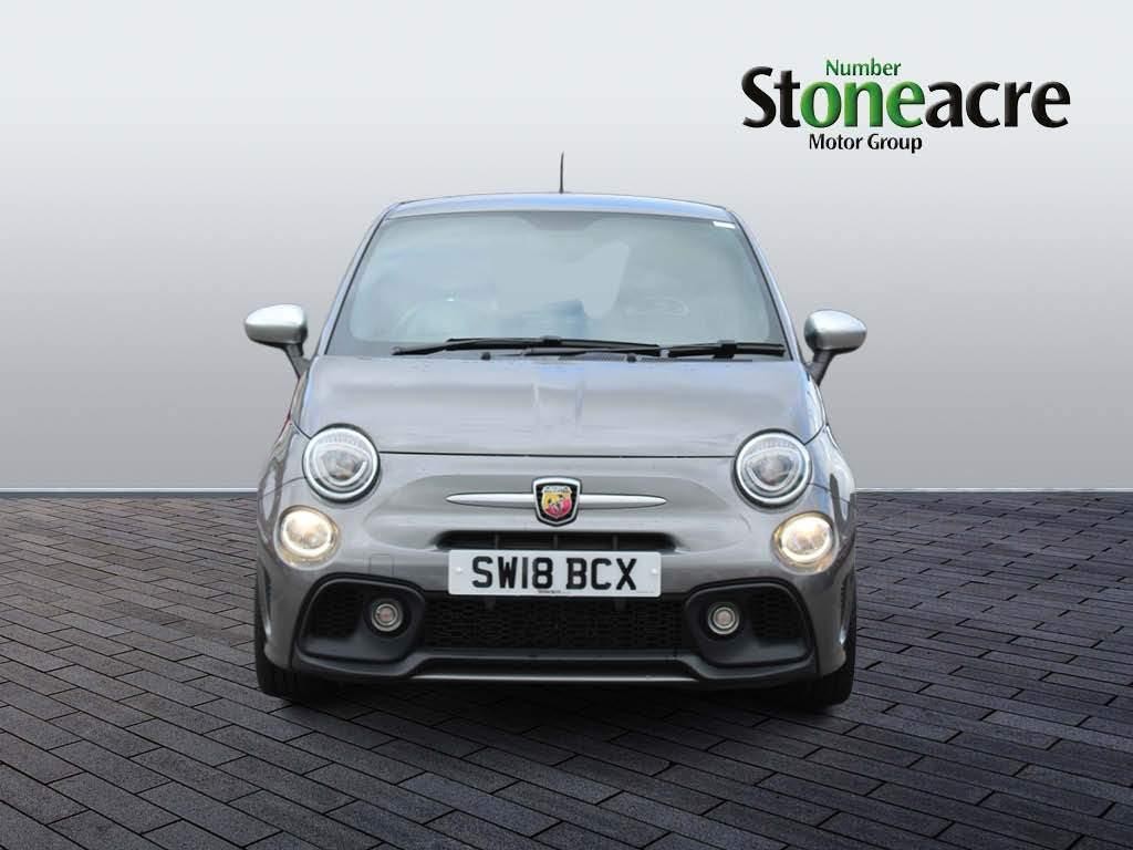 Abarth 595 Image 8