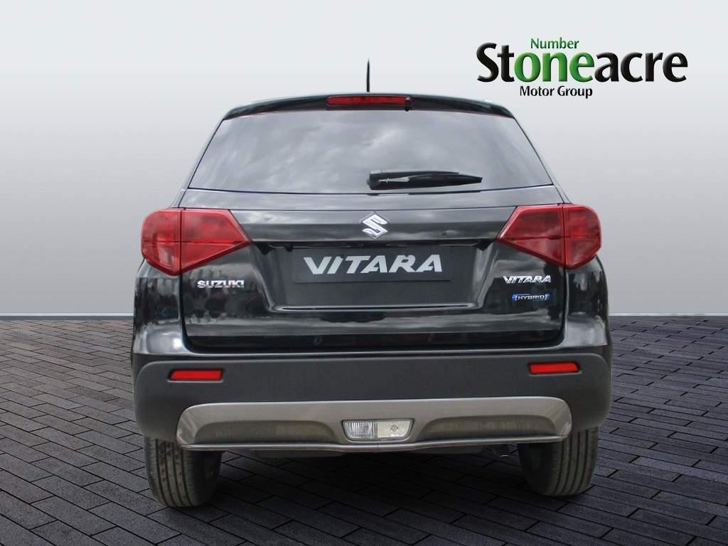 Suzuki Vitara Image 4