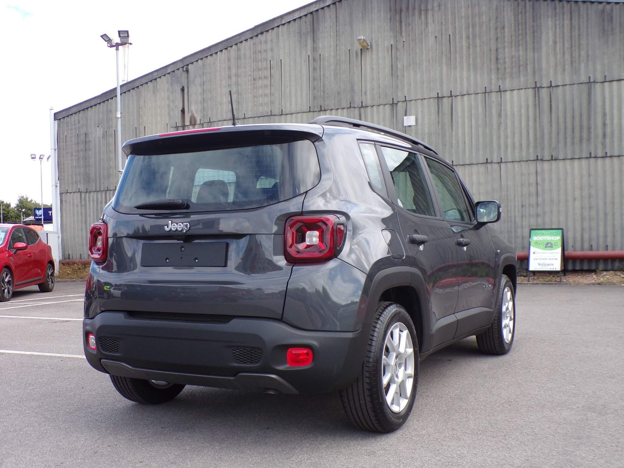 Jeep Renegade Image 3