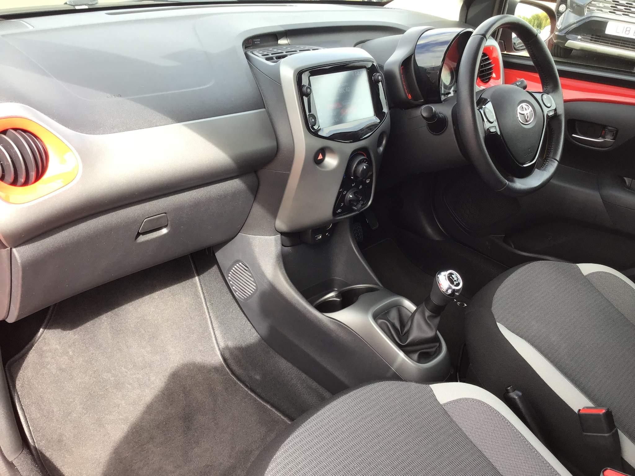 Toyota Aygo Image 13