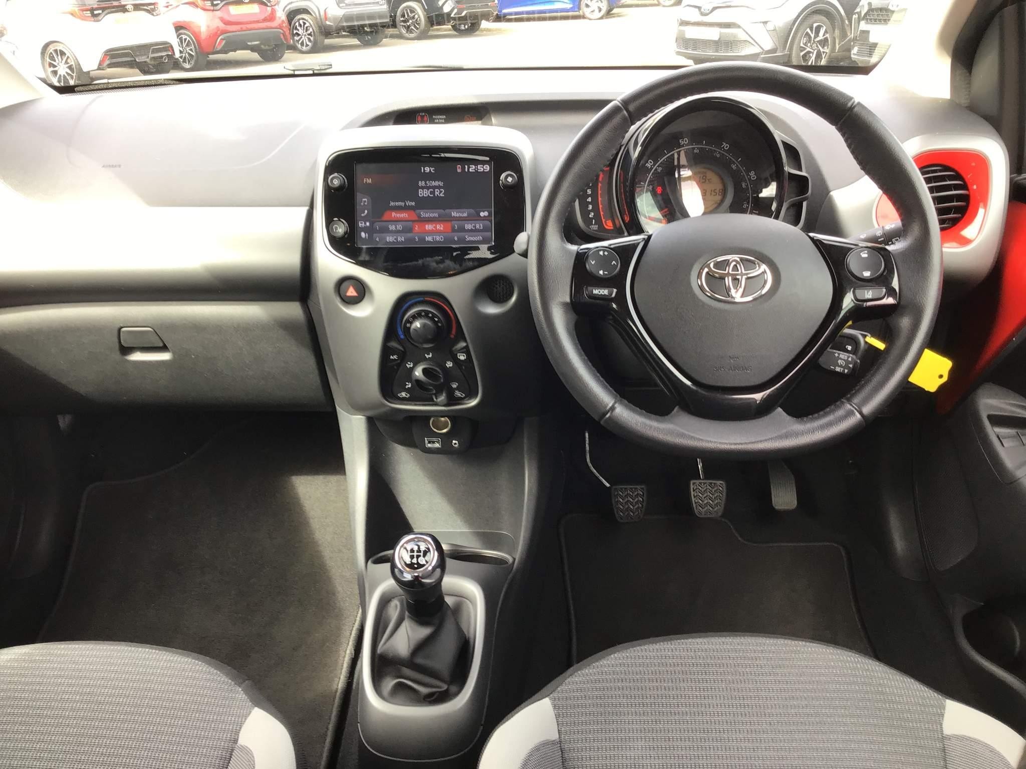 Toyota Aygo Image 14