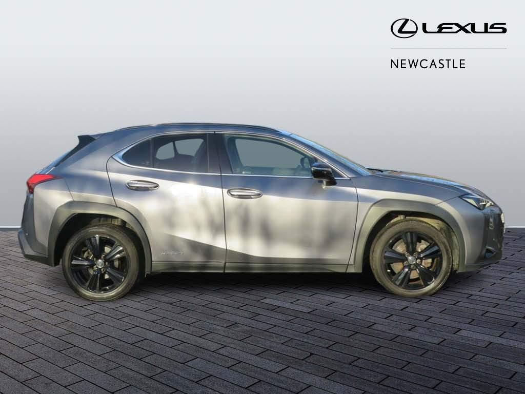 Lexus UX Image 5