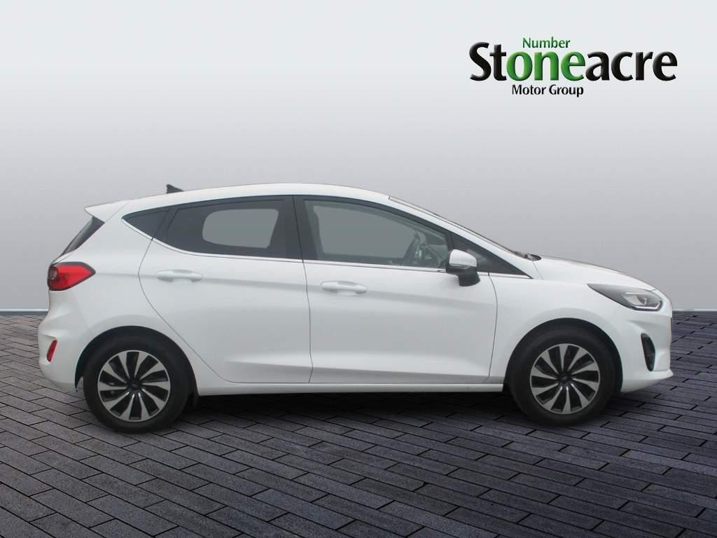 Ford Fiesta Image 2