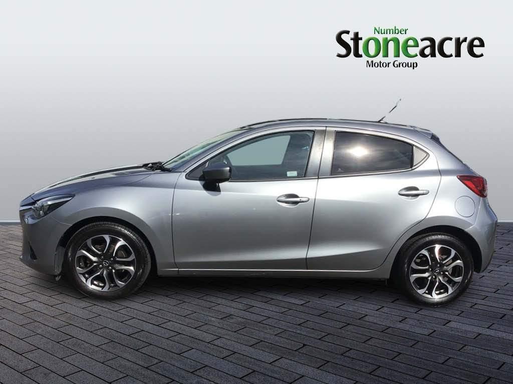 Mazda Mazda2 Image 6