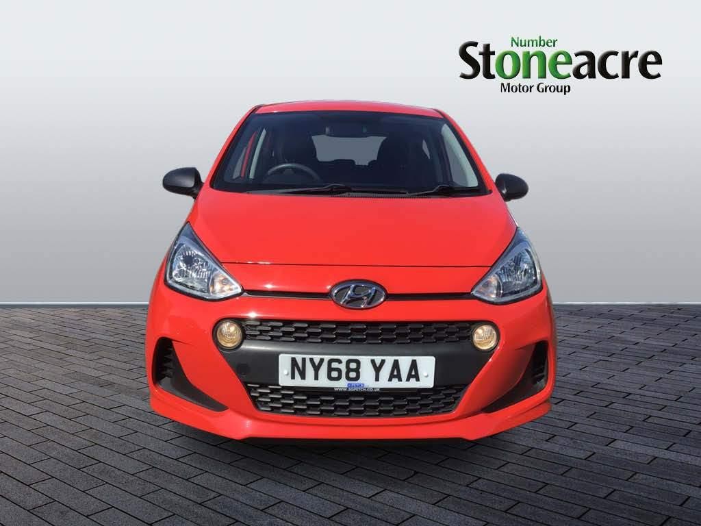 Hyundai i10 Image 8