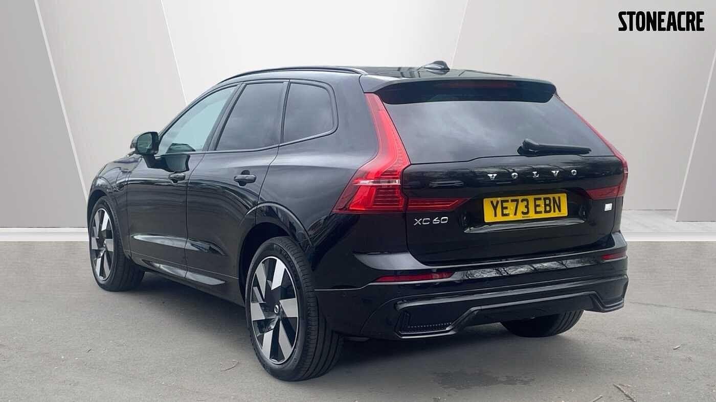 Volvo XC60 Image 2