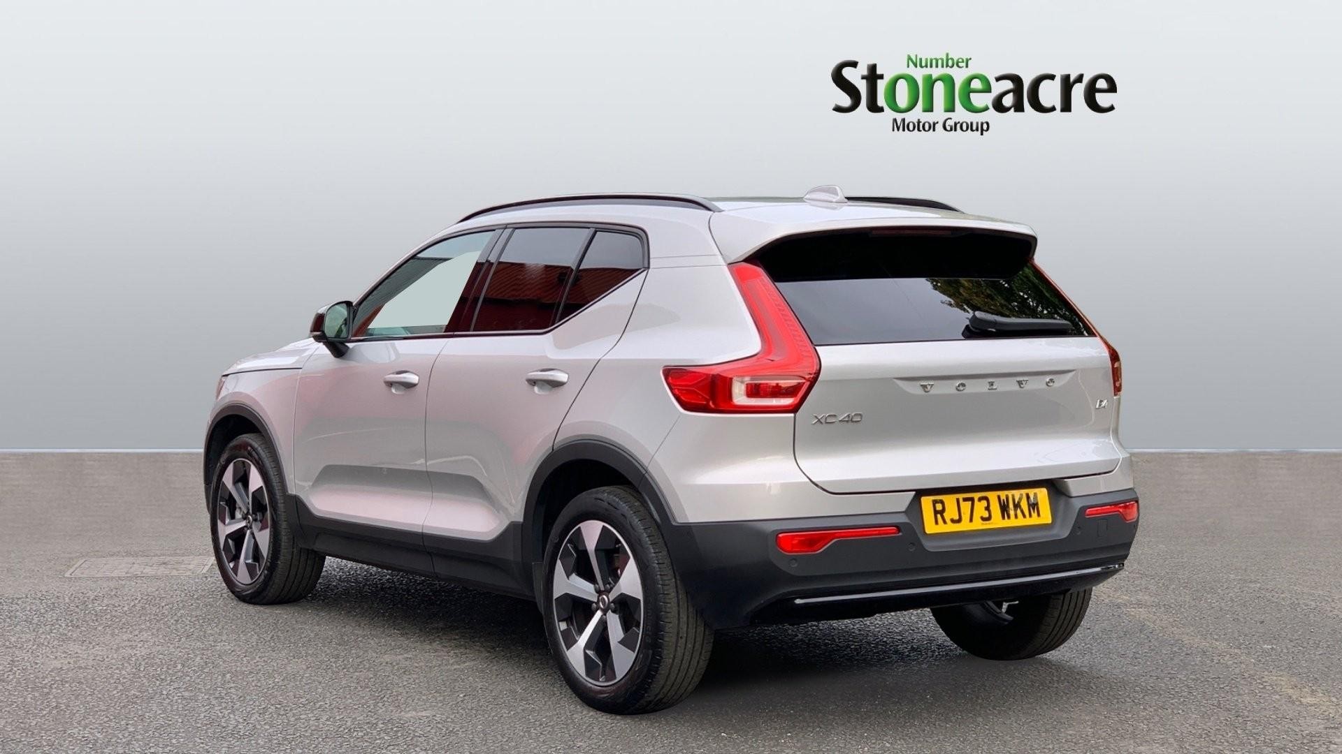 Volvo XC40 Image 2