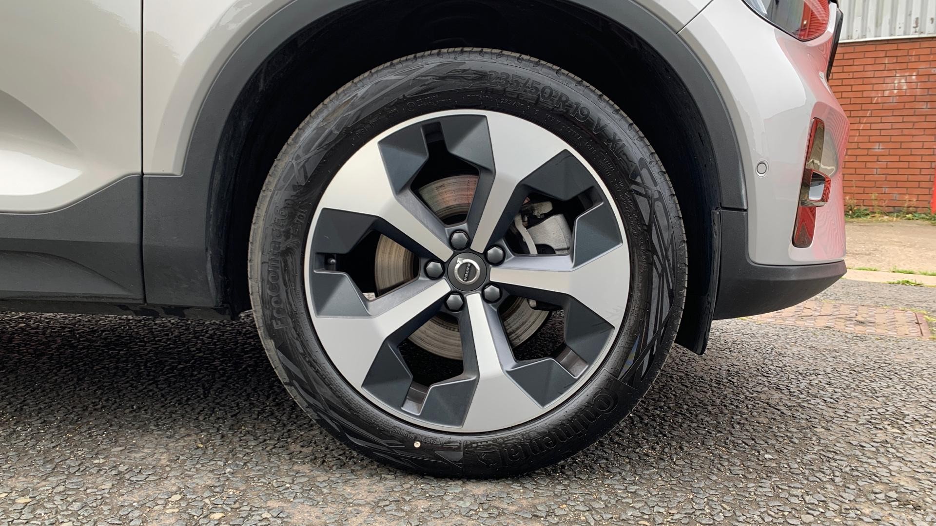 Volvo XC40 Image 16