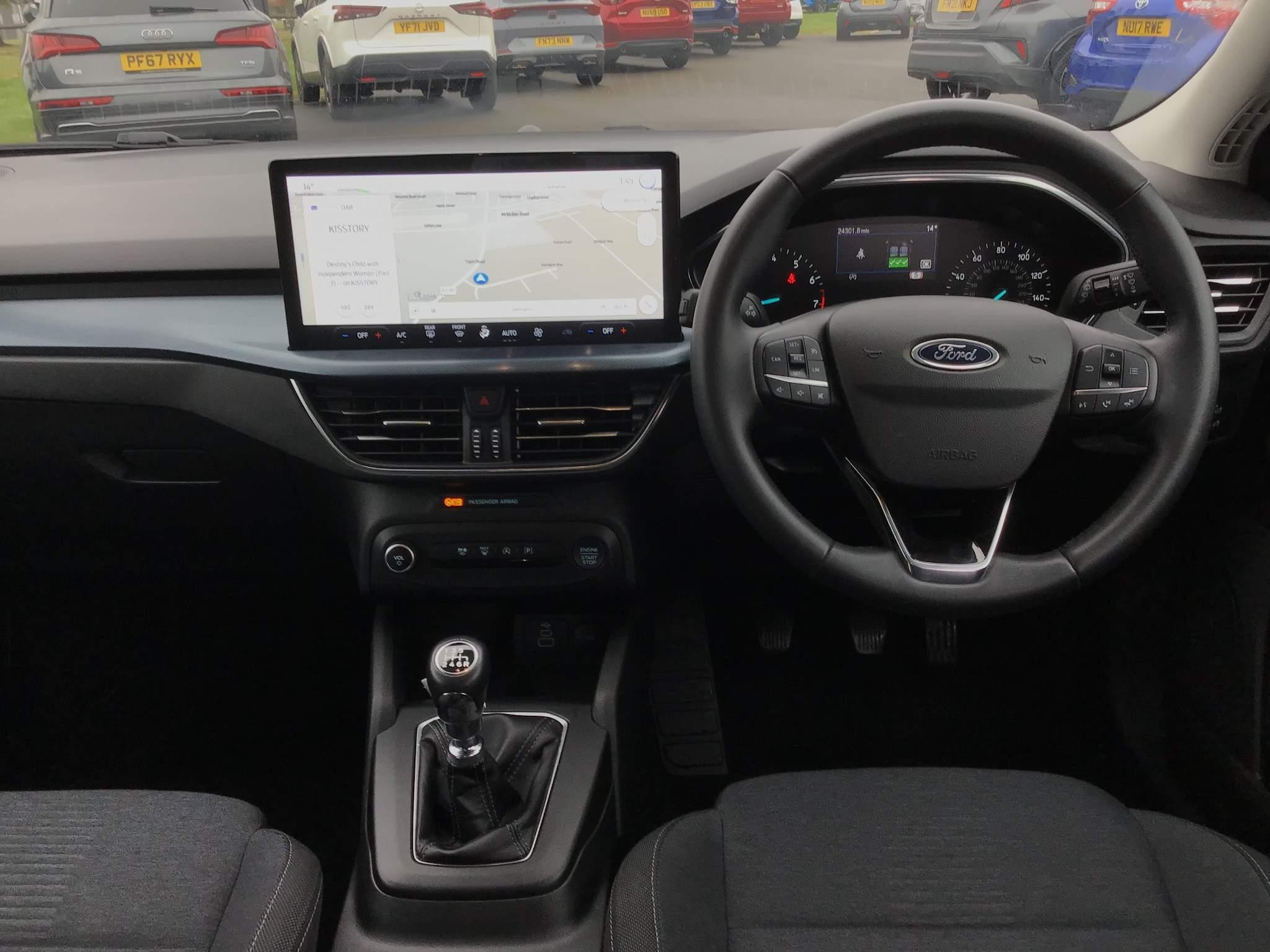 Ford Focus Image 12