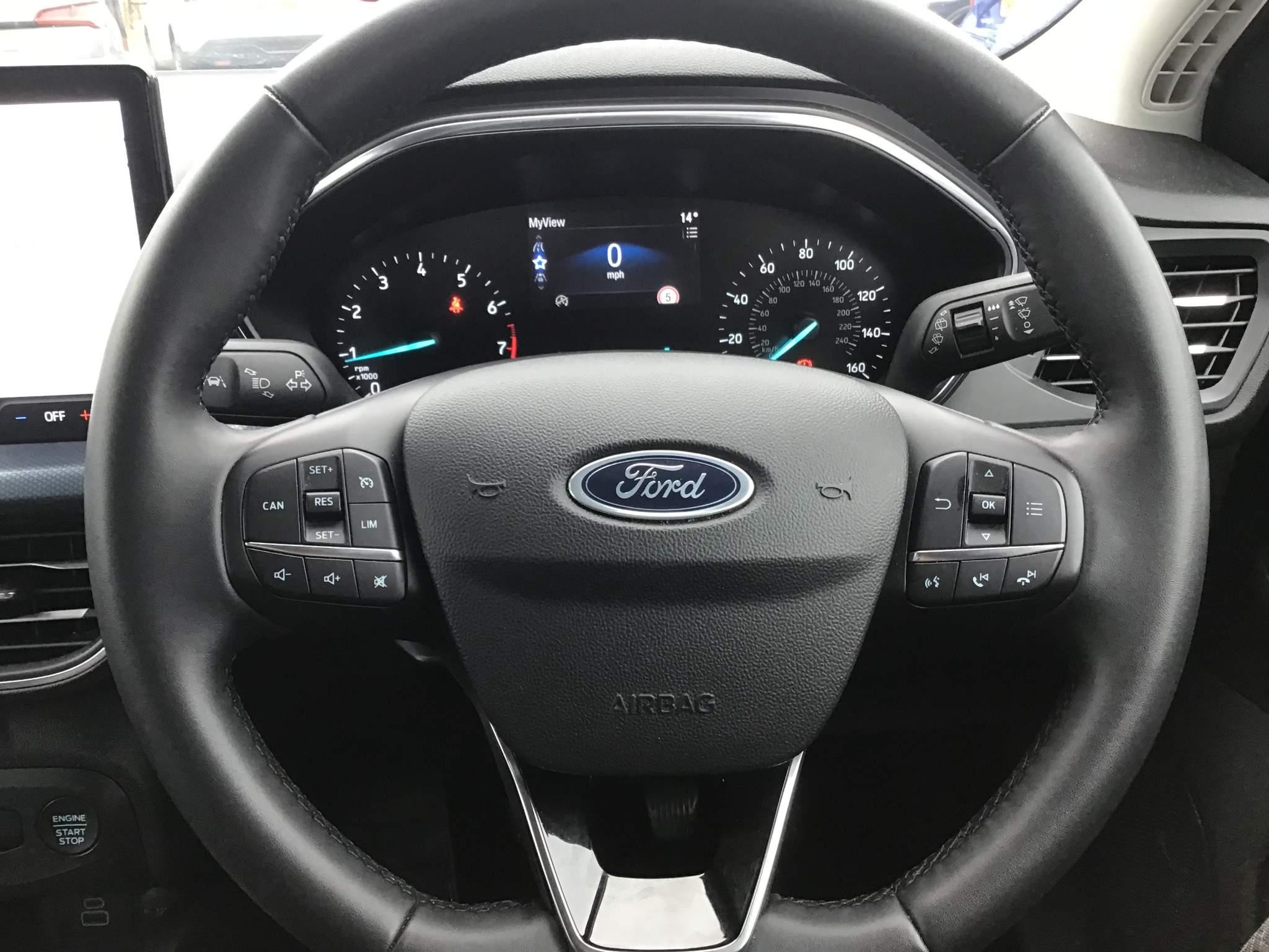 Ford Focus Image 15