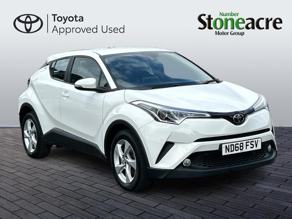 Toyota C-HR Self-Charging Hybrid Image 1