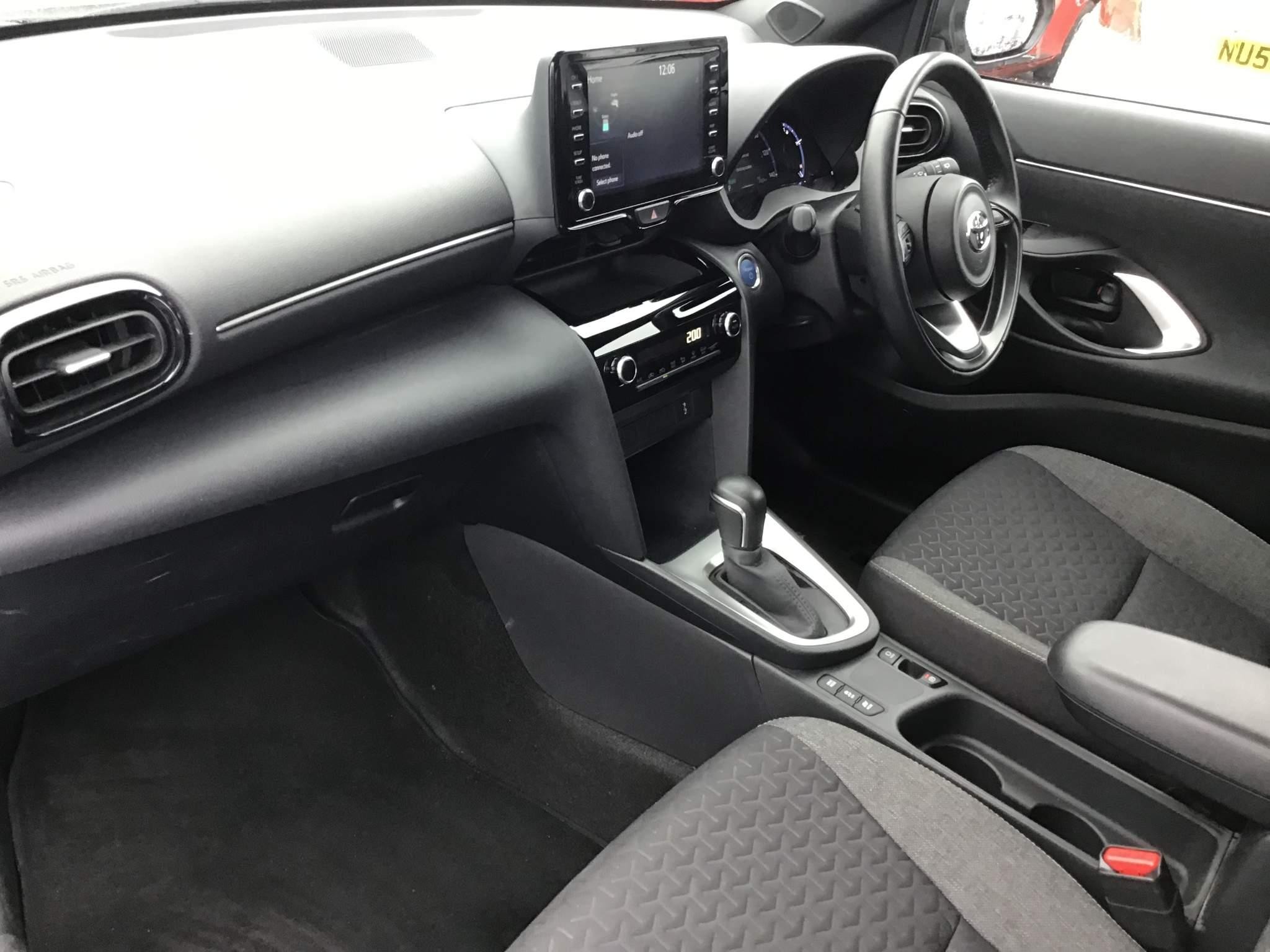 Toyota Yaris Cross Image 11