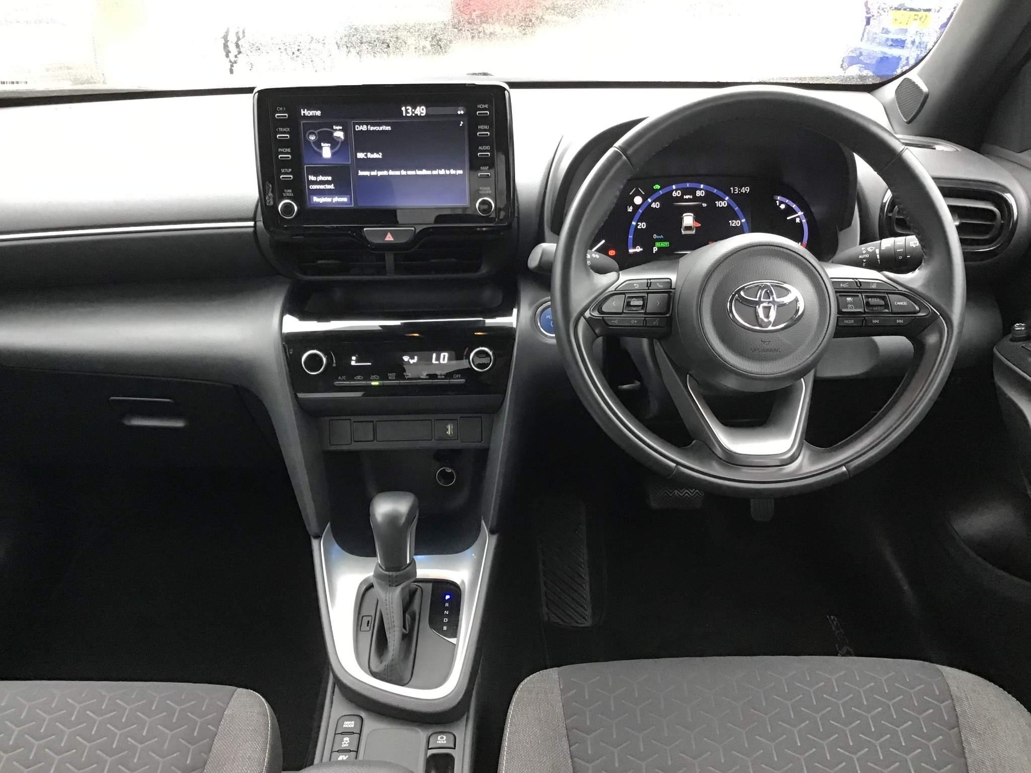 Toyota Yaris Cross Image 12