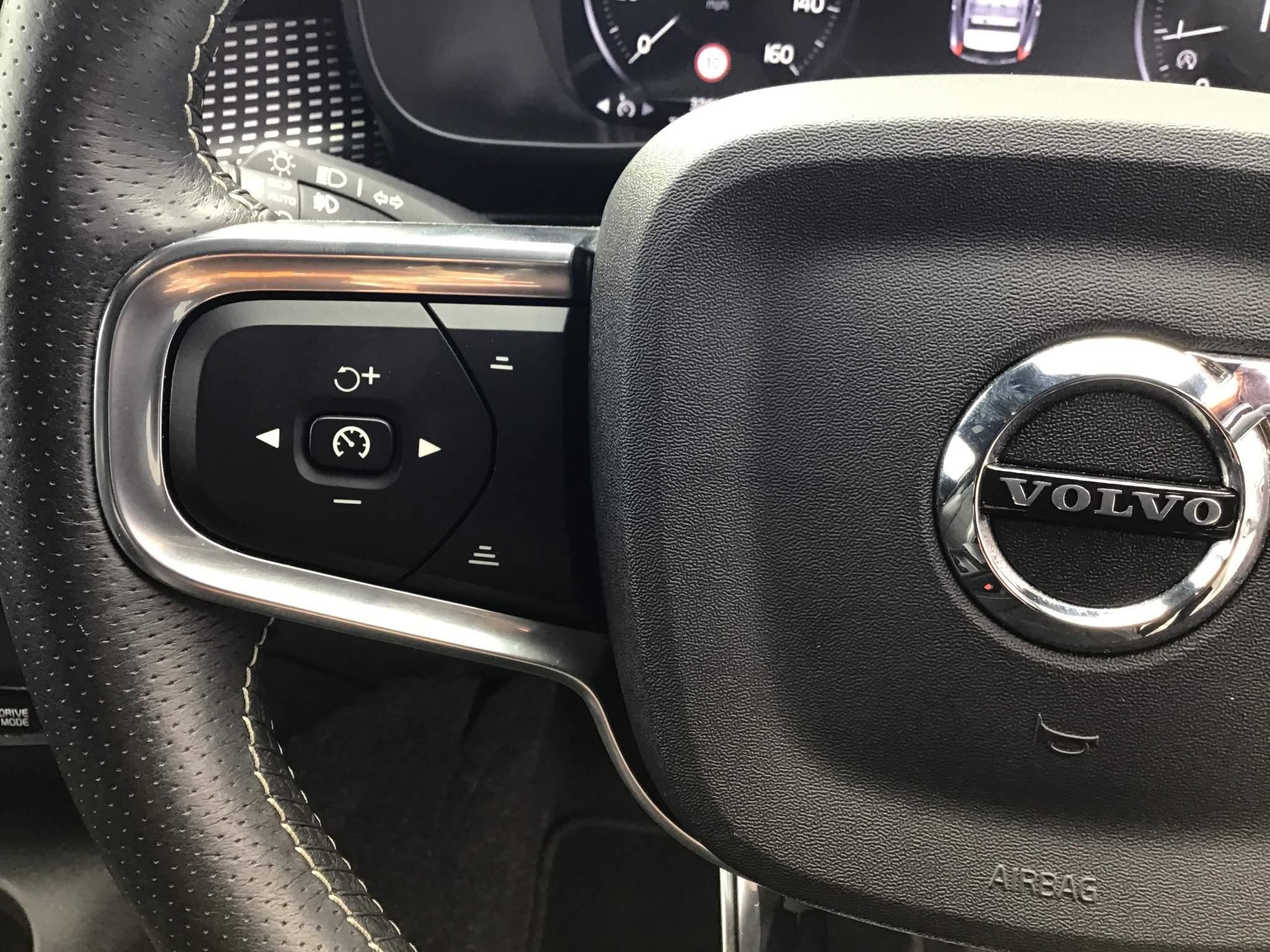 Volvo XC40 Image 28