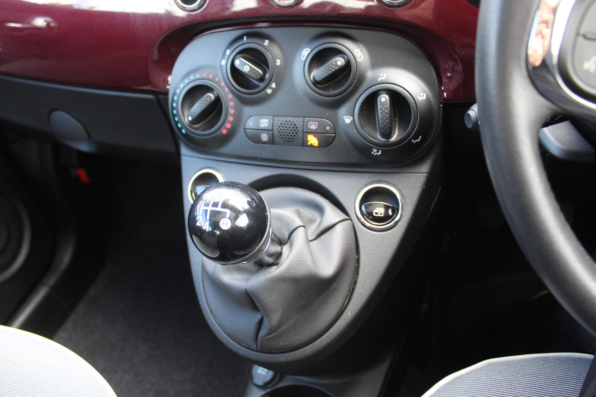 Fiat 500 Image 18