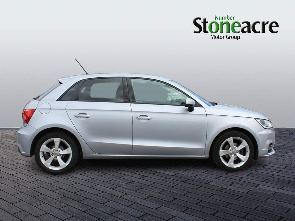 Audi A1 Image 2