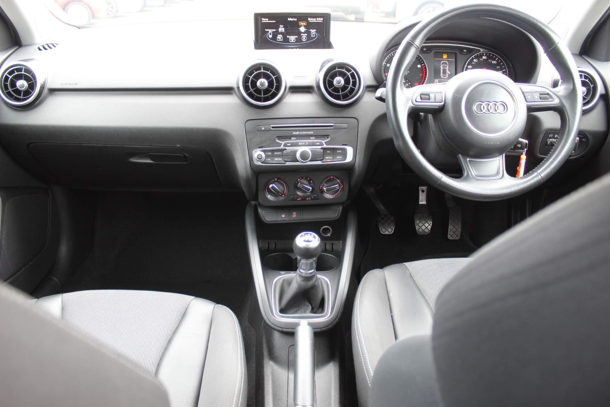 Audi A1 Image 12