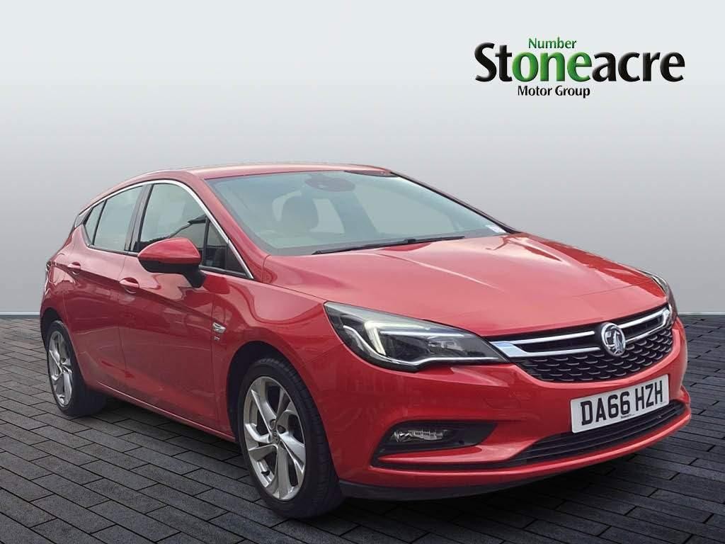 Vauxhall Astra Image 1