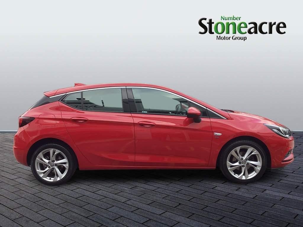 Vauxhall Astra Image 2