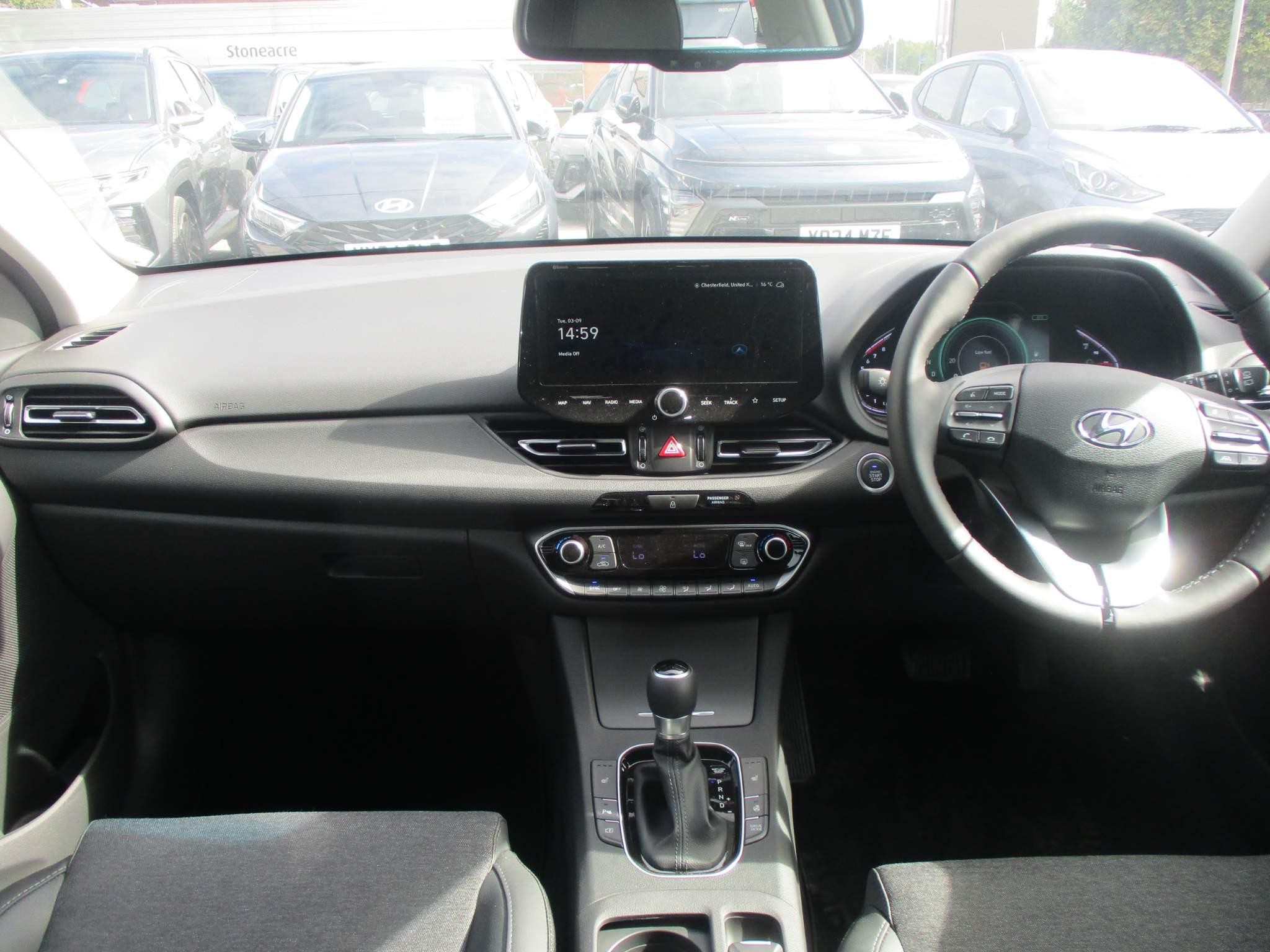 Hyundai i30 Image 13