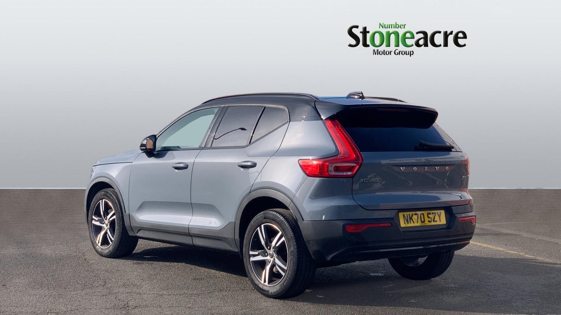 Volvo XC40 Image 2