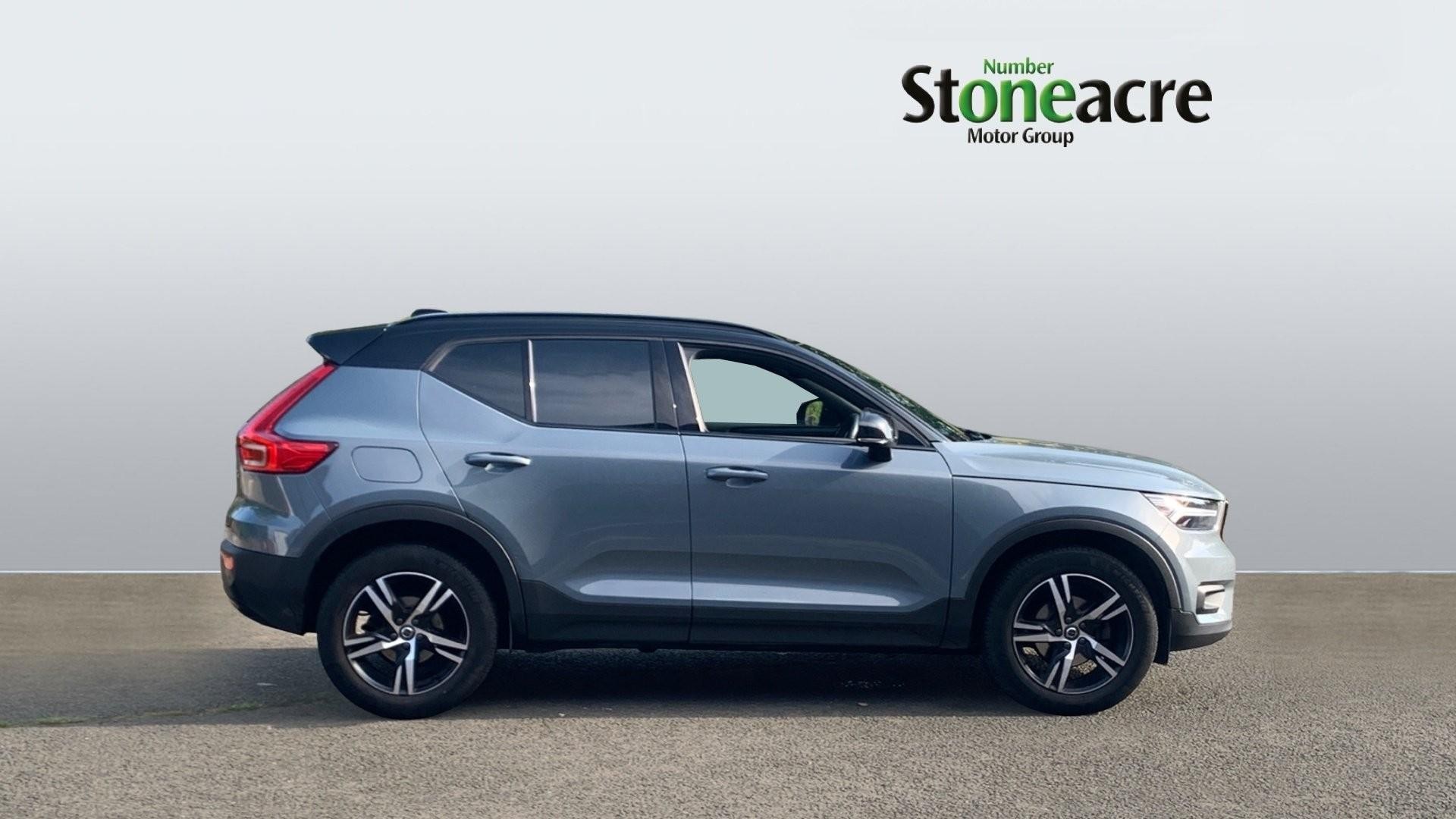 Volvo XC40 Image 3