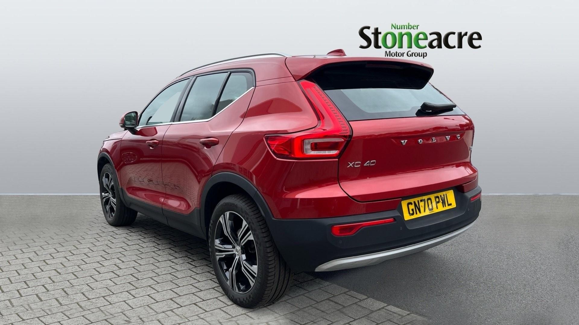 Volvo XC40 Image 2