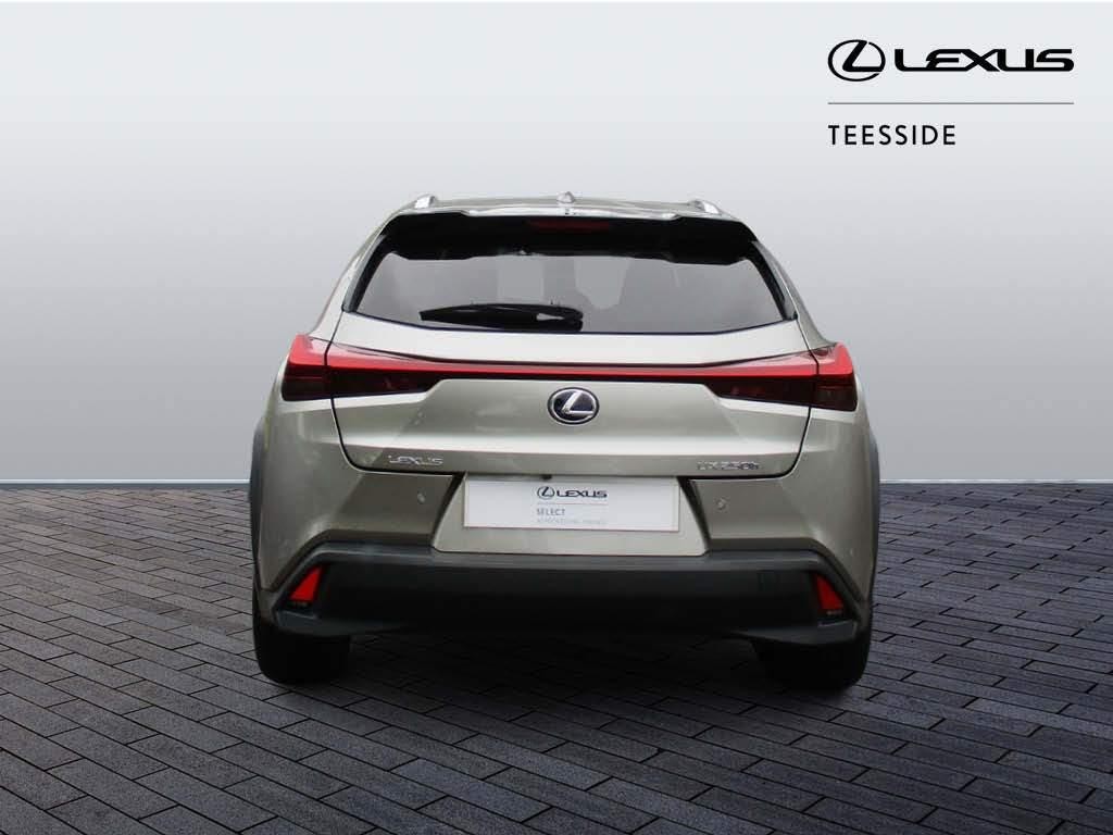 Lexus UX Image 6