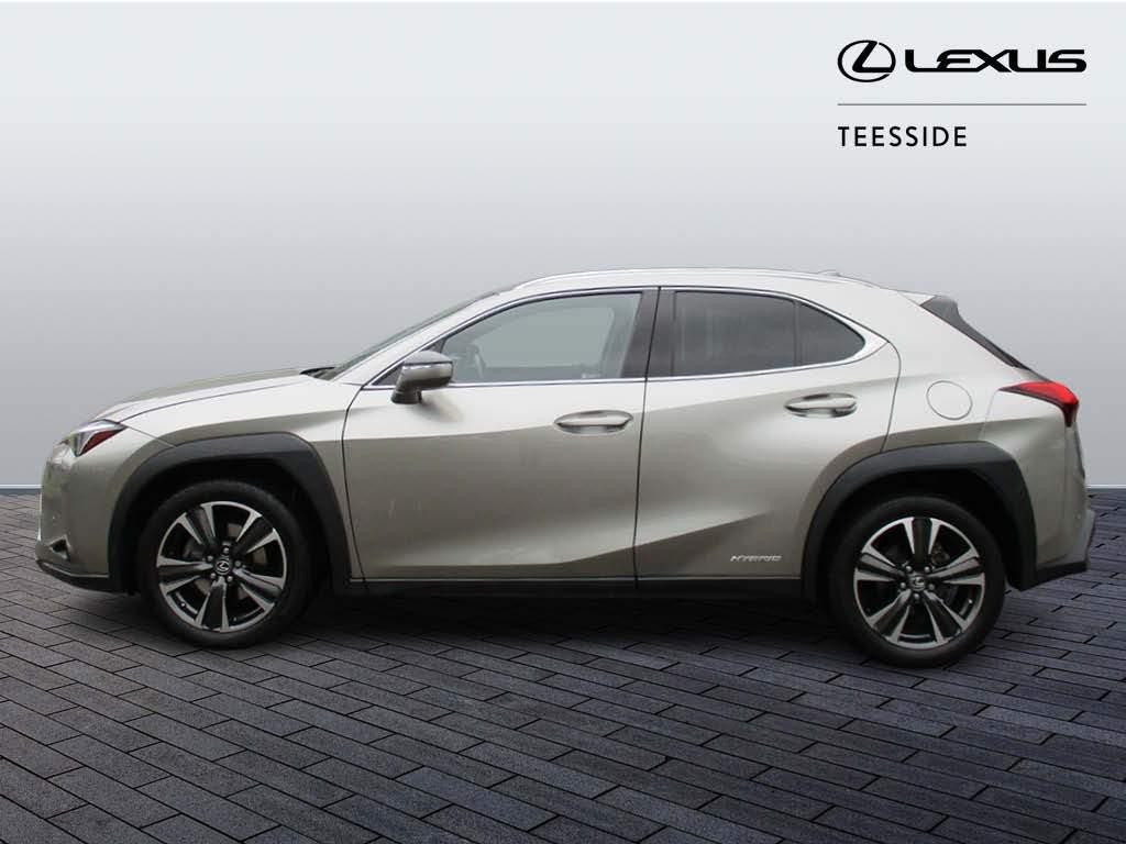 Lexus UX Image 8