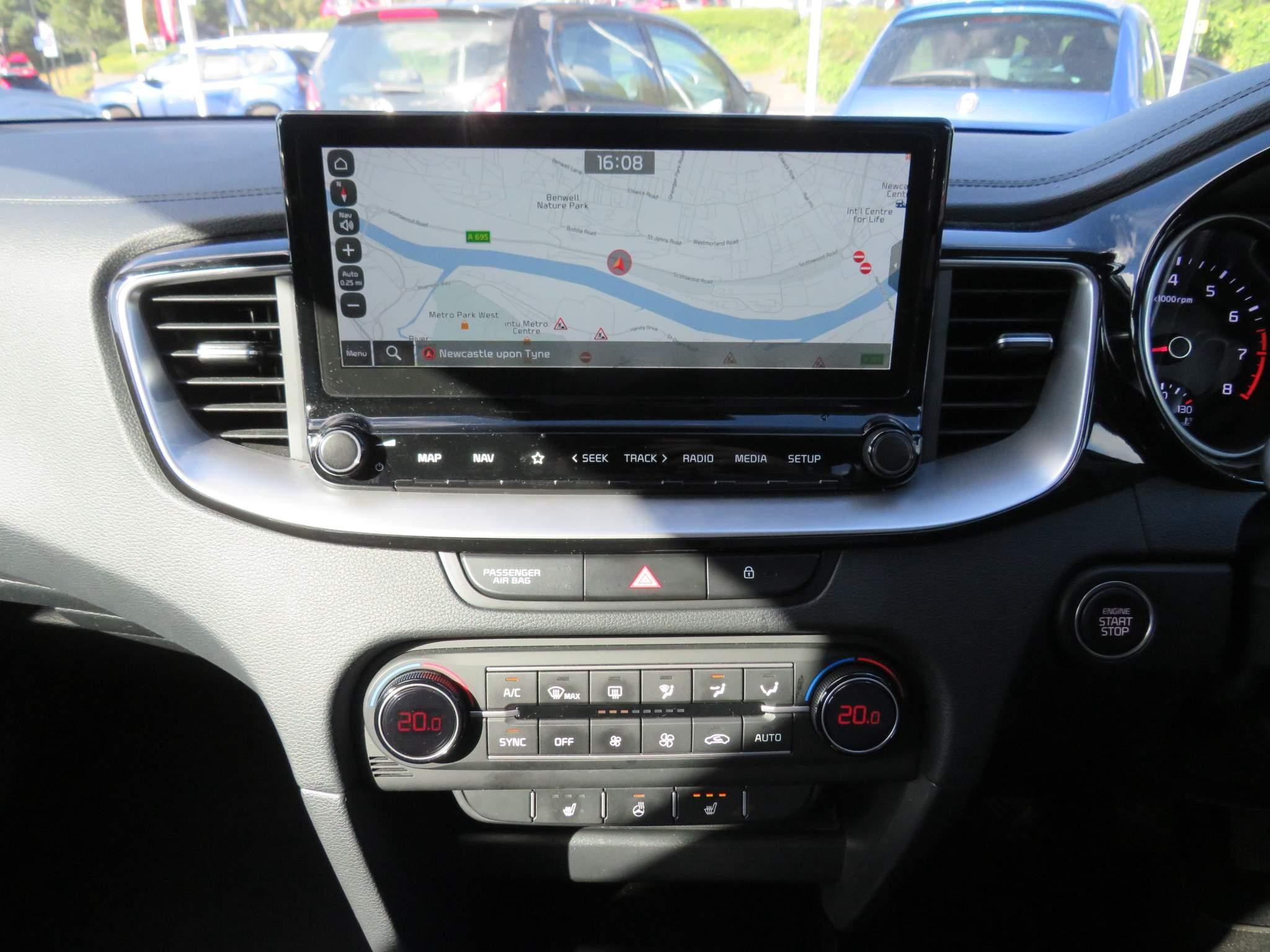 Kia XCeed Image 17