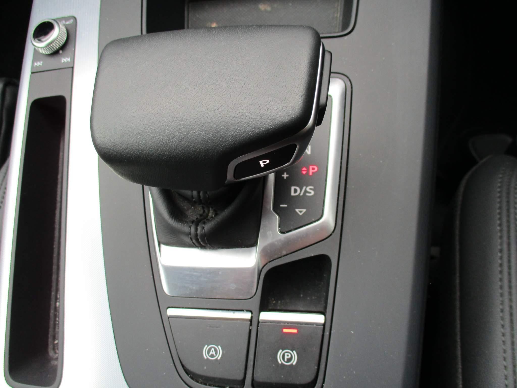 Audi Q5 Image 30