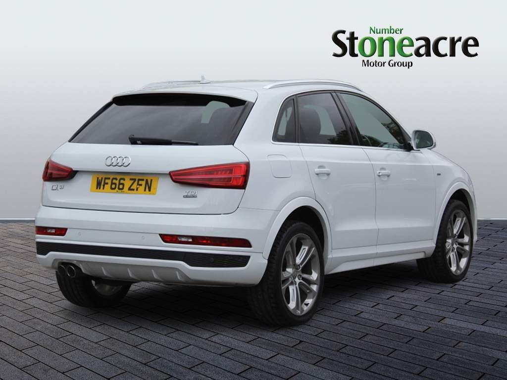 Audi Q3 Image 3