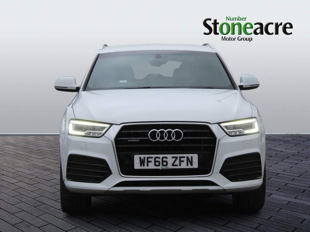 Audi Q3 Image 8