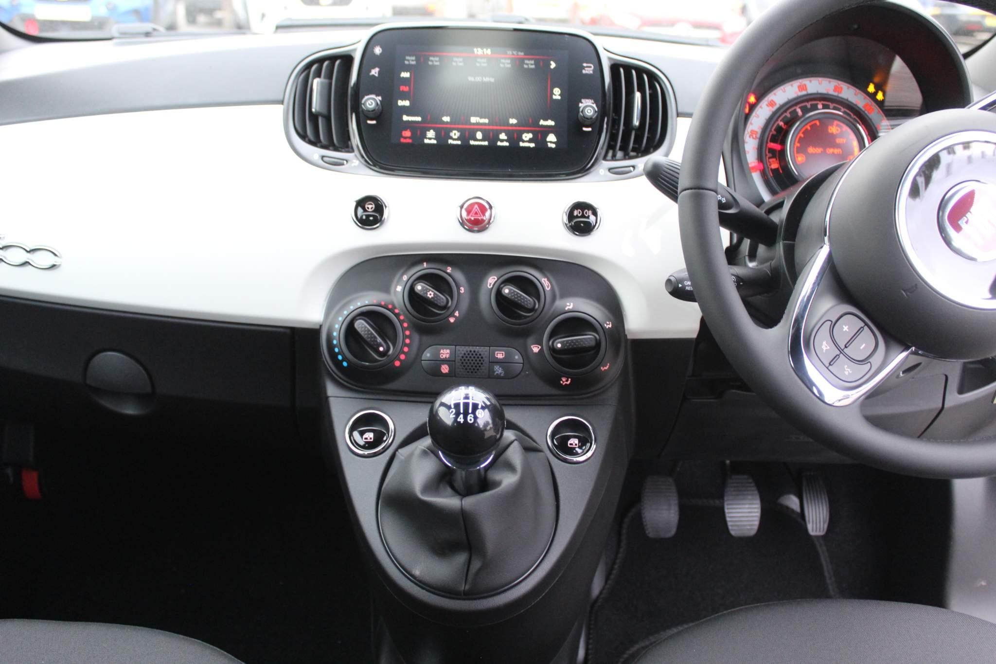 Fiat 500c Hybrid Image 20