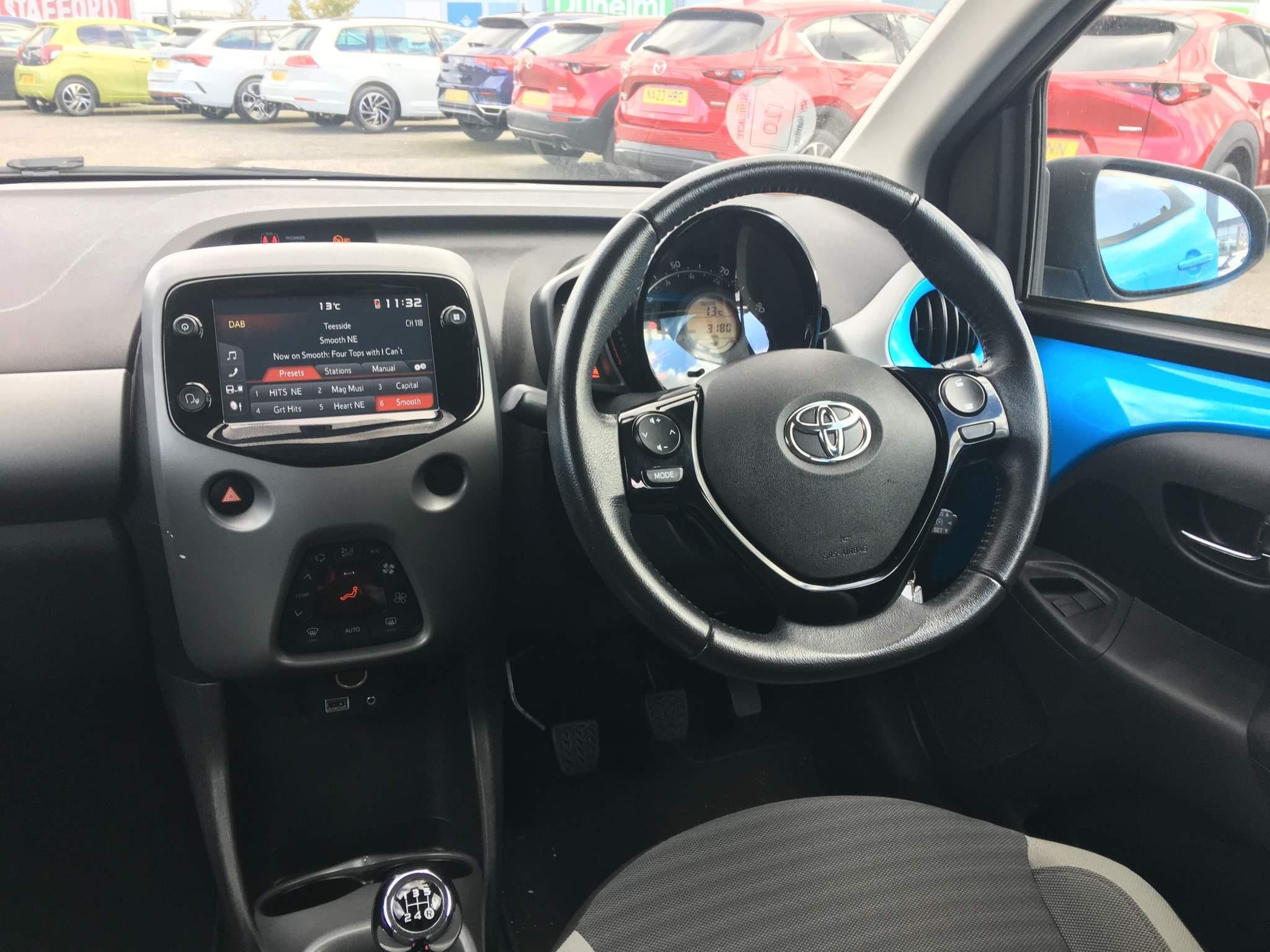 Toyota Aygo Image 14