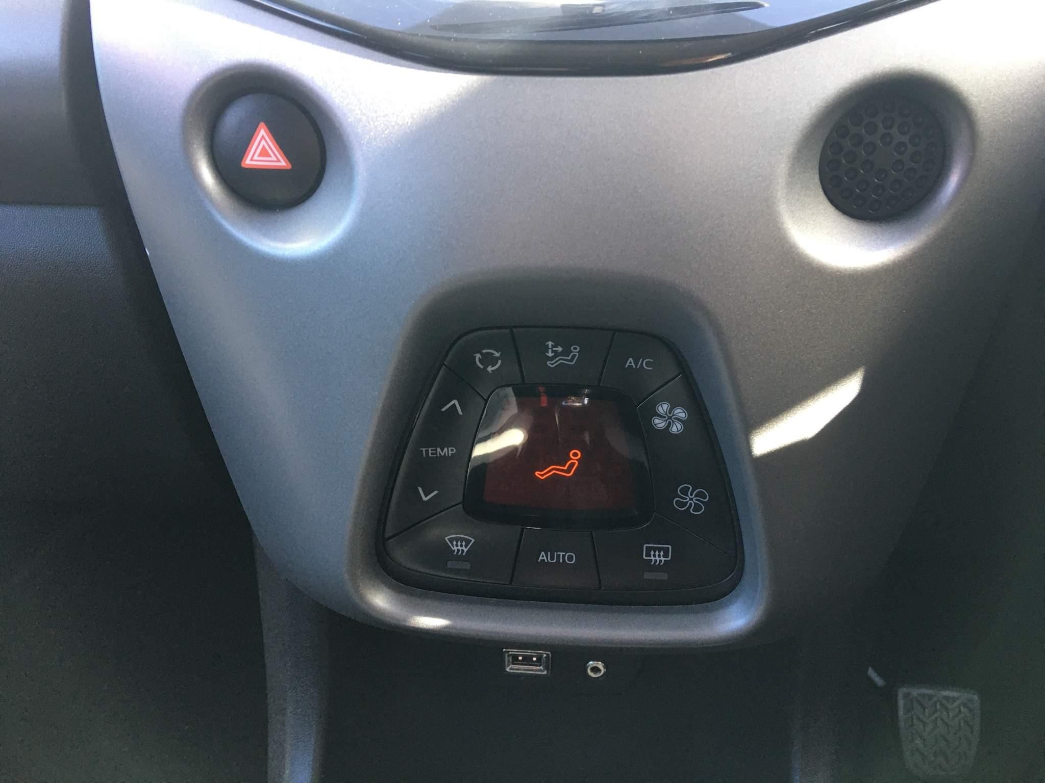 Toyota Aygo Image 24