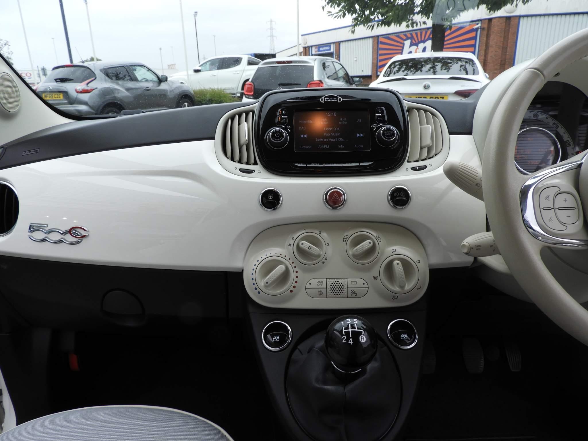 Fiat 500c Image 16