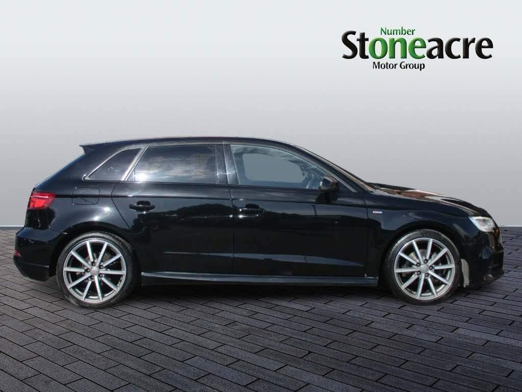 Audi A3 Image 2