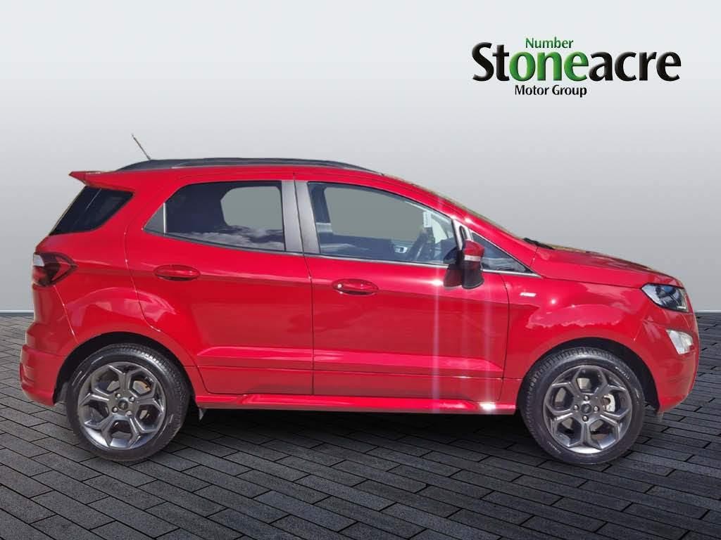 Ford EcoSport Image 2