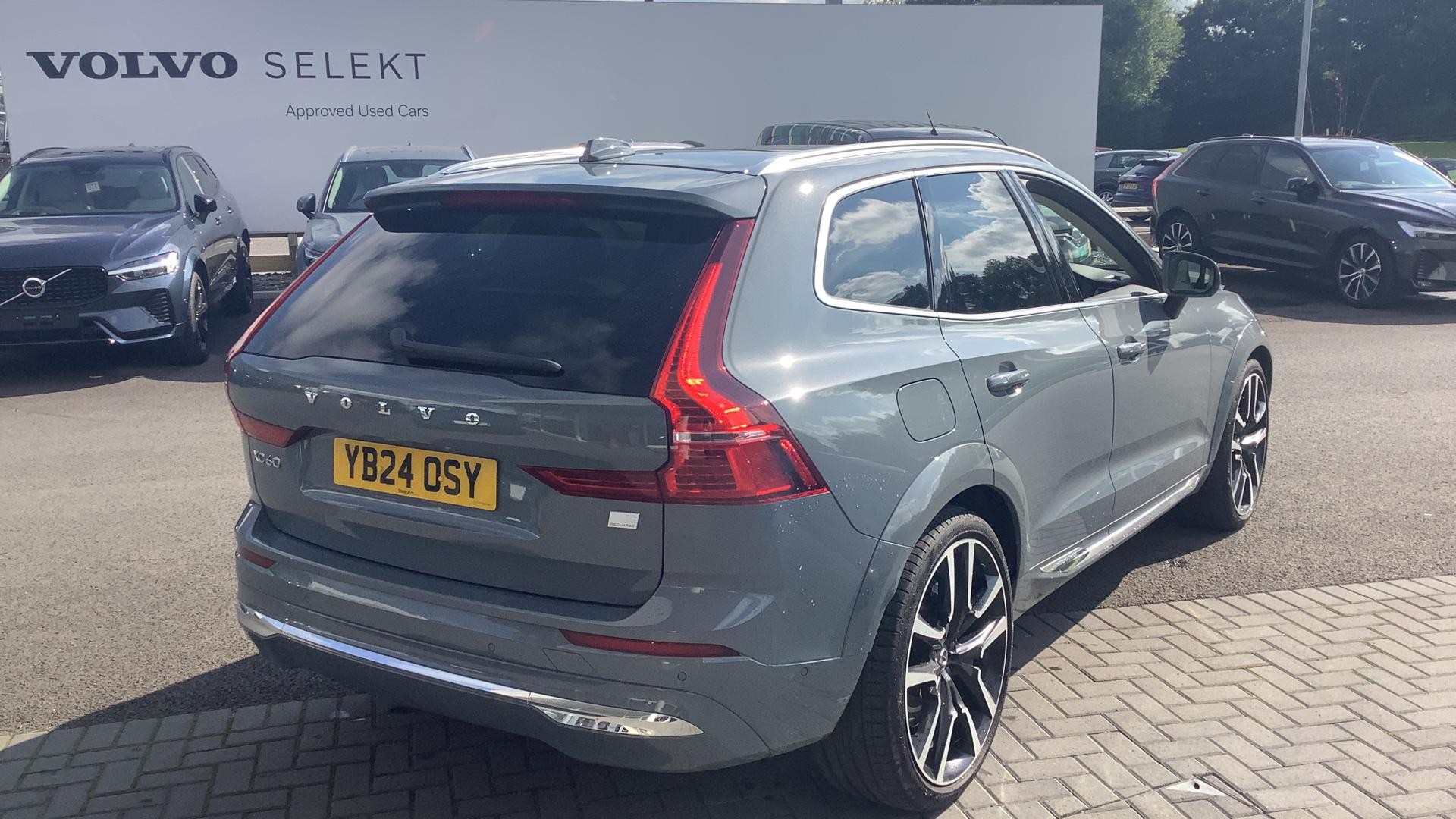 Volvo XC60 Image 29