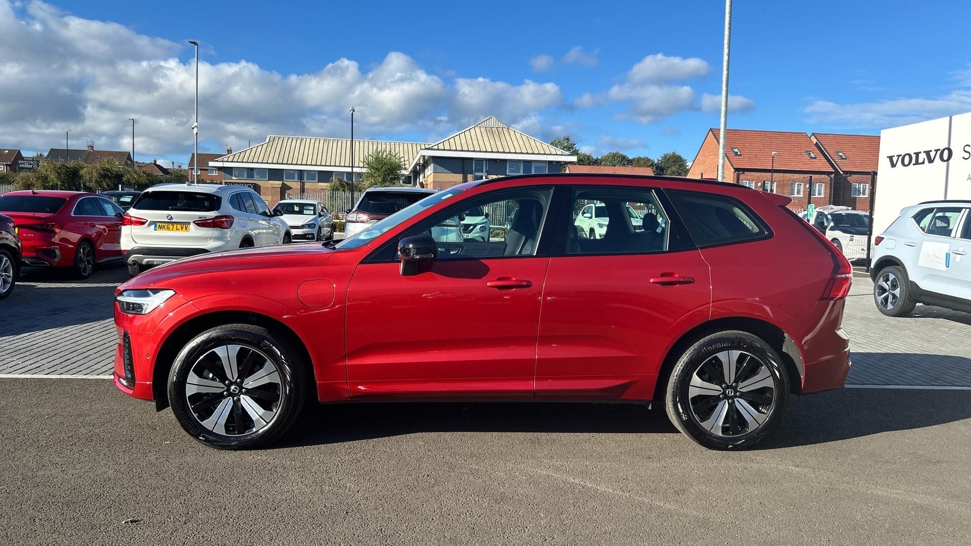 Volvo XC60 Image 8