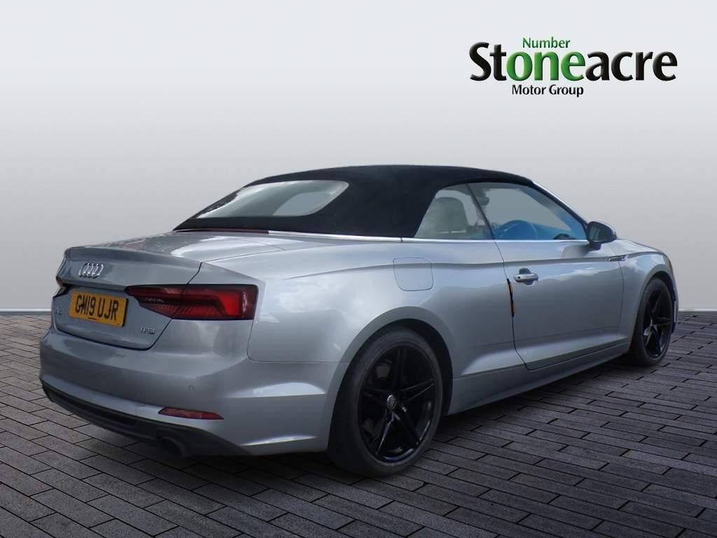 Audi A5 Cabriolet Image 10