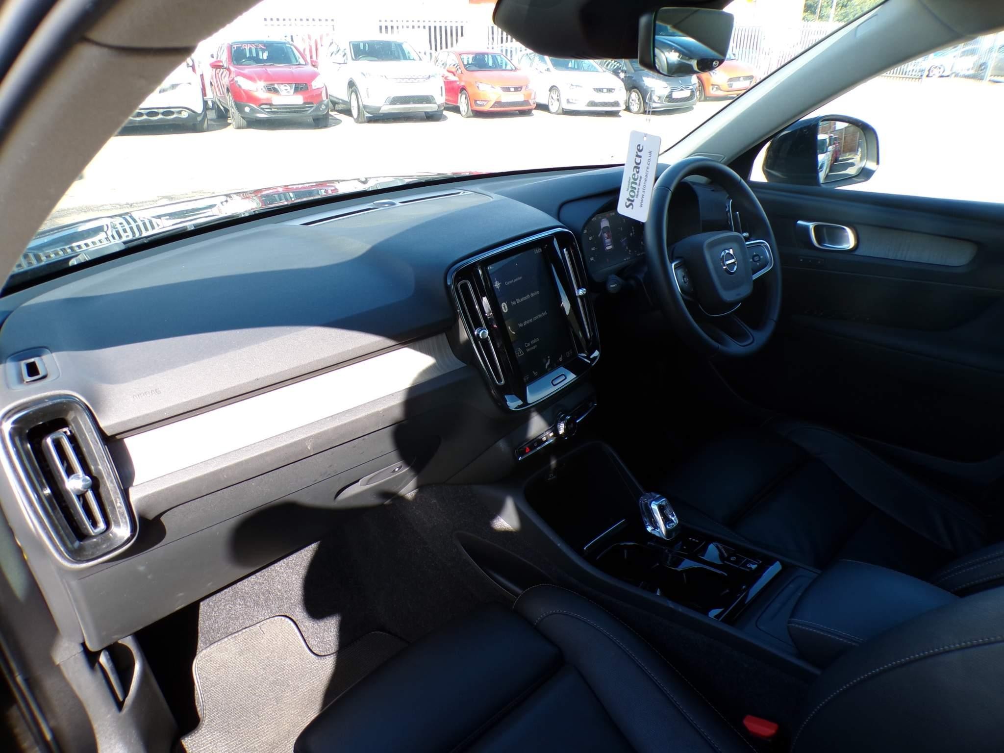 Volvo XC40 Image 21