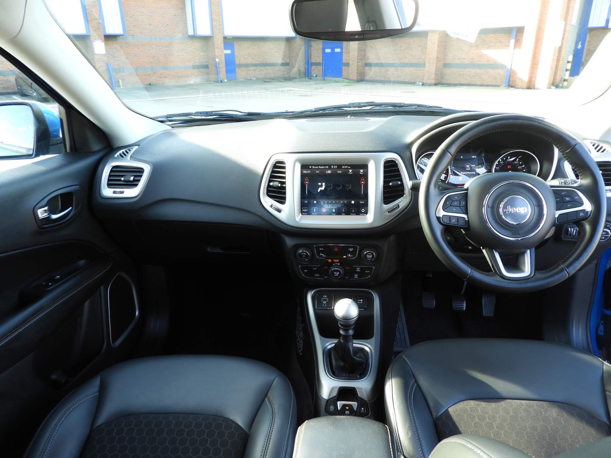 Jeep Compass Image 12