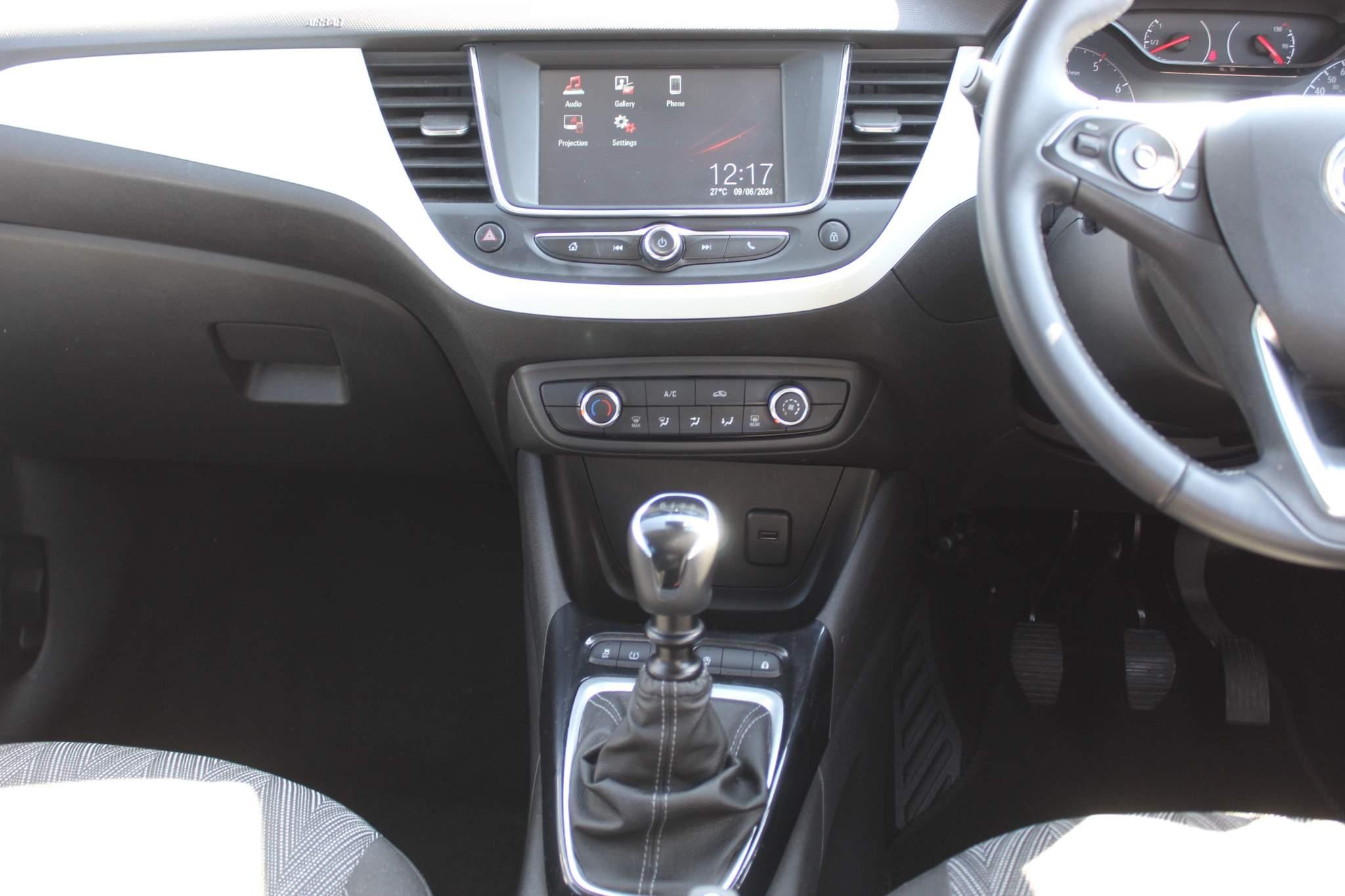 Vauxhall Crossland X Image 19