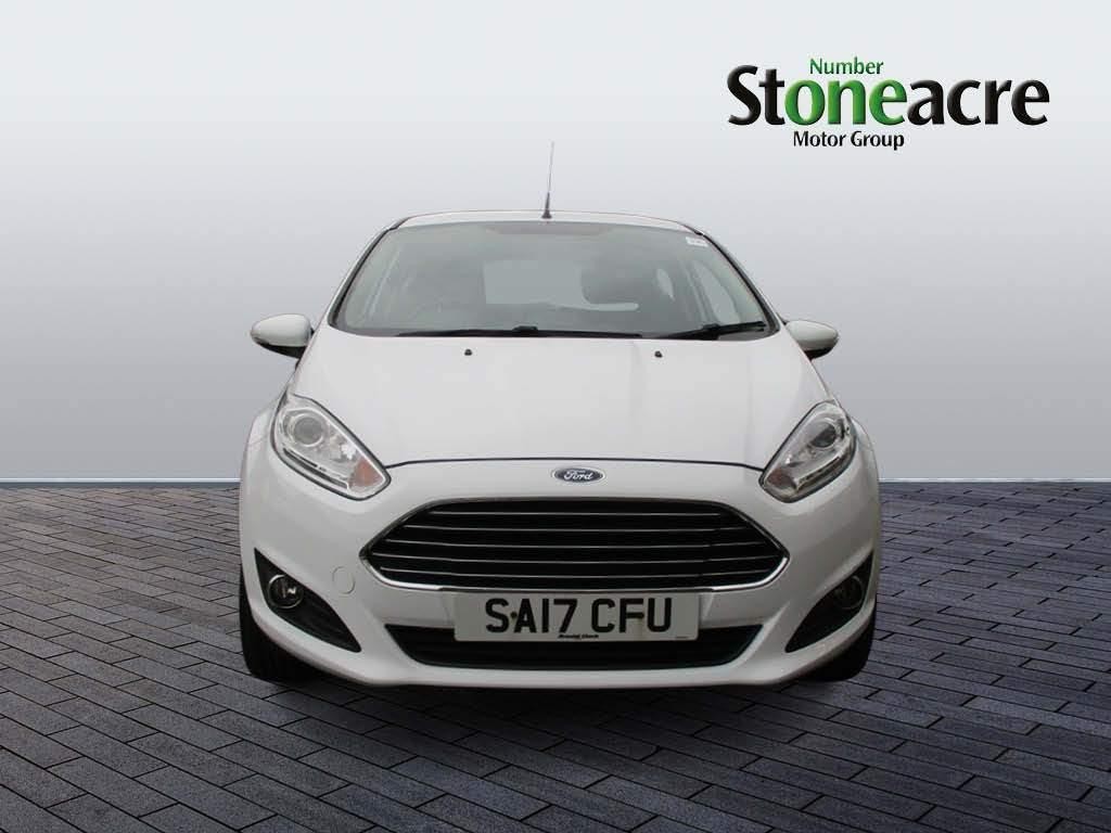 Ford Fiesta Image 8