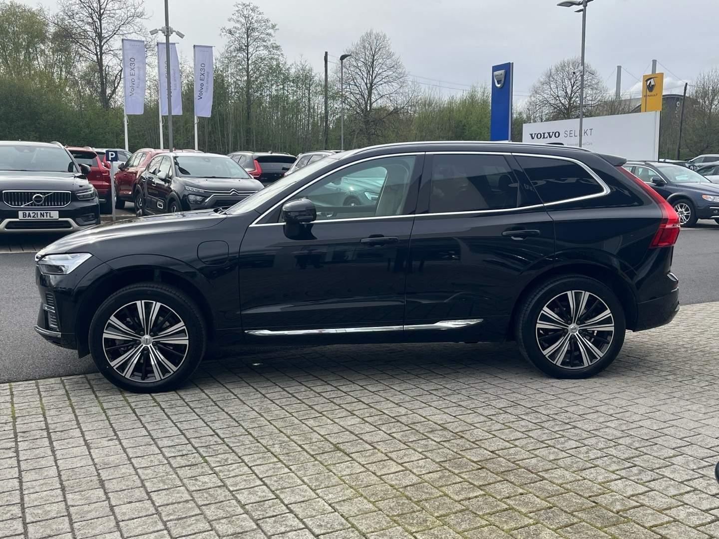 Volvo XC60 Image 8